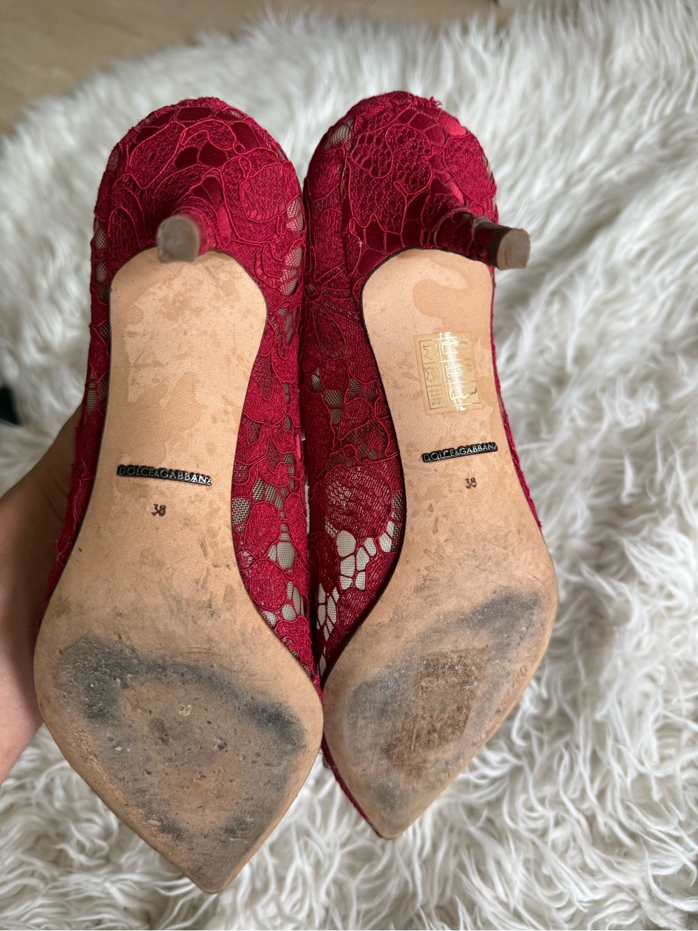 Dolce & Gabbana Red Lace Pointed Heels with Gem Cluster - Picture 2 of 2